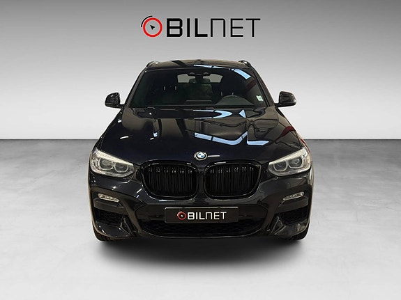 BMW X4 3 of 18