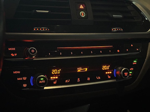 BMW X4 16 of 18