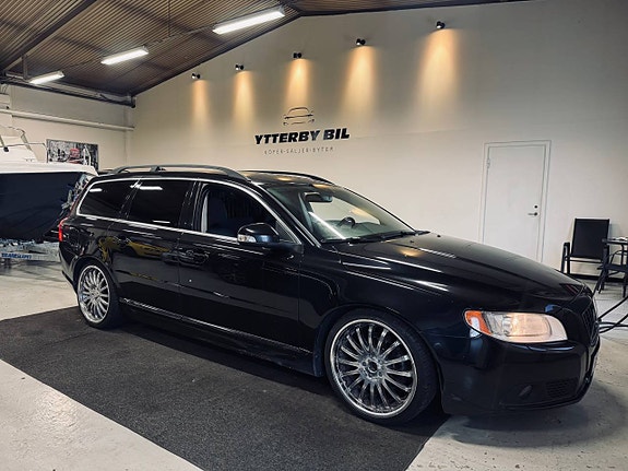 Volvo V70 D3 2011 A-Traktor HIFI-Ljud Nybyggd Drag D-Värmare