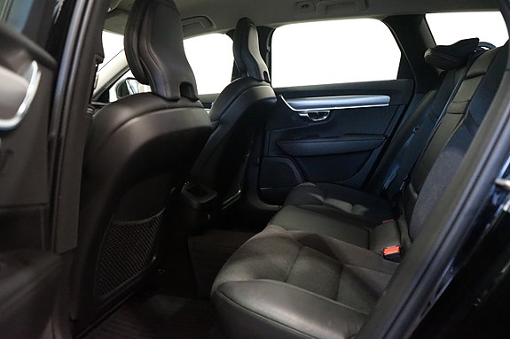 Volvo V90 9 of 11