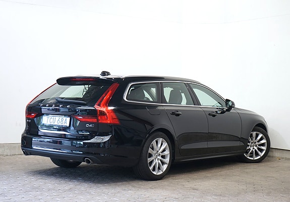 Volvo V90 4 of 11