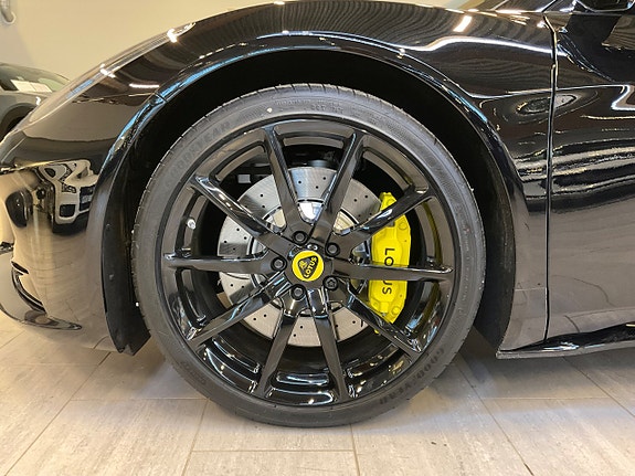 Lotus Emira 8 of 21