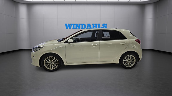 Kia Rio 3 of 5