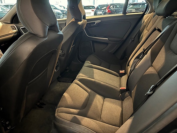 Volvo S60 10 of 11