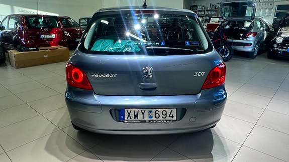 Peugeot 307 13 of 16