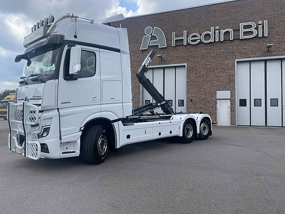 Mercedes-Benz Actros 2853