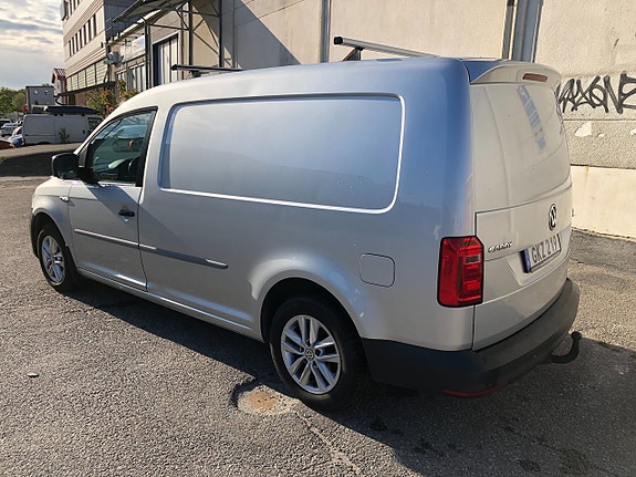 Volkswagen Caddy Maxi 3 of 5