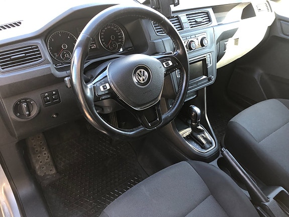 Volkswagen Caddy Maxi 14 of 26