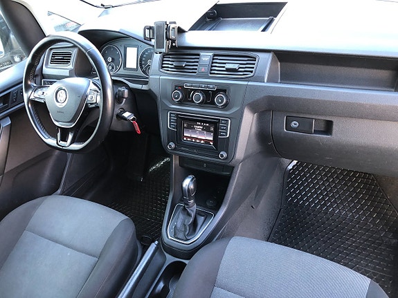 Volkswagen Caddy Maxi 15 of 26