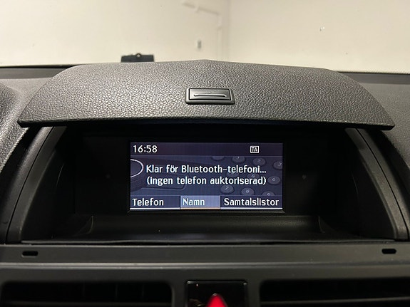 Mercedes-Benz C180 16 of 20