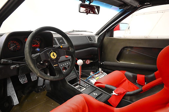 Ferrari 348 17 of 27