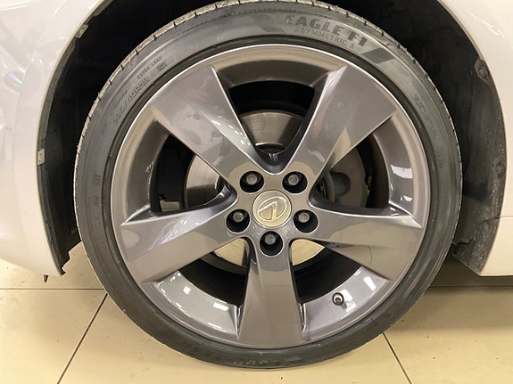 Lexus IS250 6 of 17