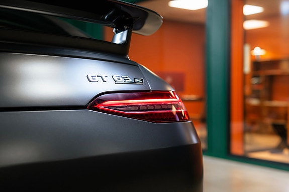 Mercedes-Benz AMG GT 63 S 10 of 26