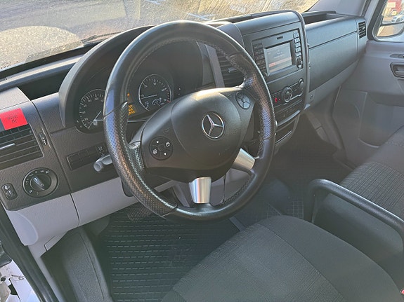 Mercedes-Benz Sprinter 211 14 of 20