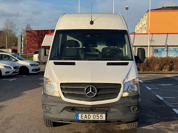 Mercedes-Benz Sprinter 211 2 of 20