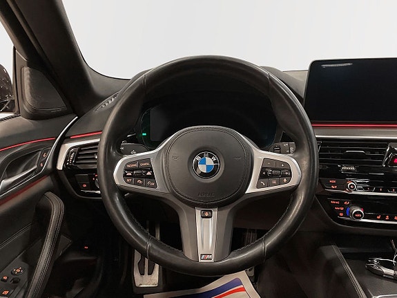 BMW 520d 9 of 16