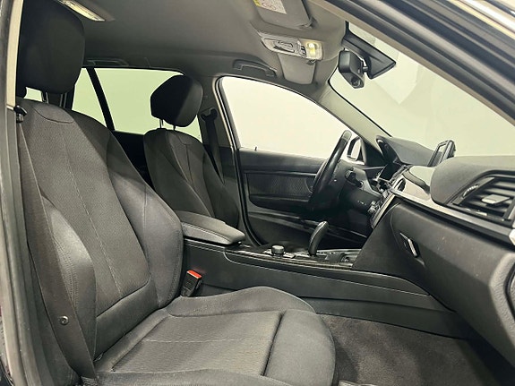 BMW 320 10 of 19