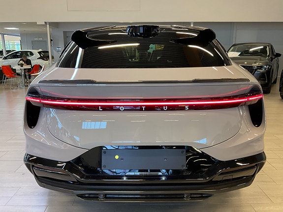 Lotus Eletre 6 of 17