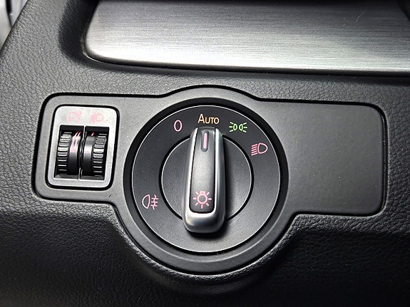 Volkswagen Passat 11 of 22
