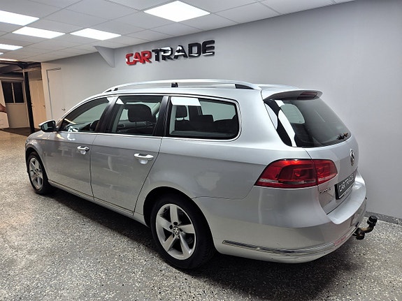 Volkswagen Passat 4 of 5