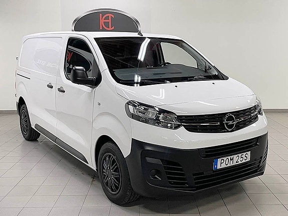 Opel Vivaro 2 of 5