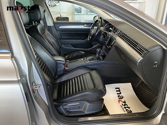 Volkswagen Passat 7 of 20