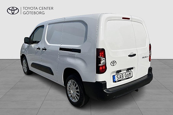 Toyota Proace City 3 of 5