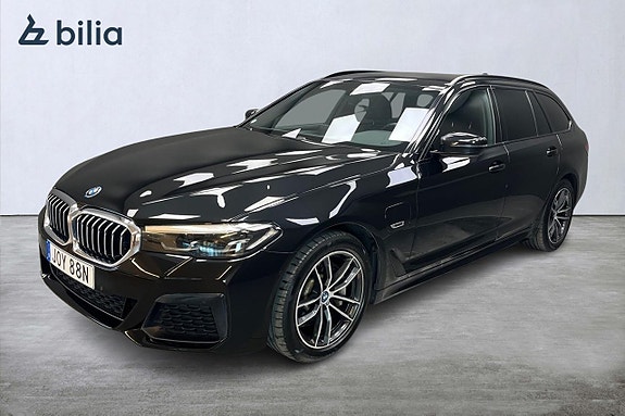 BMW 530e 2 of 11