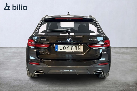 BMW 530e 7 of 11