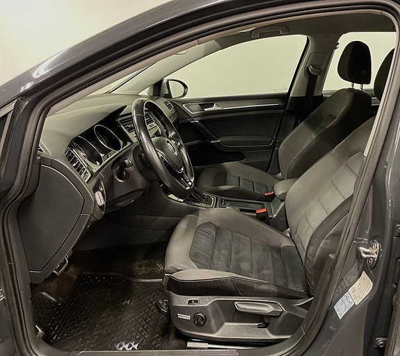 Volkswagen Golf Alltrack 6 of 14