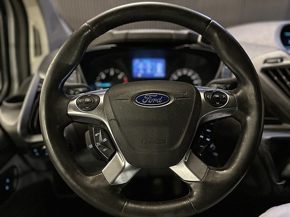 Ford Transit Custom 20 of 27