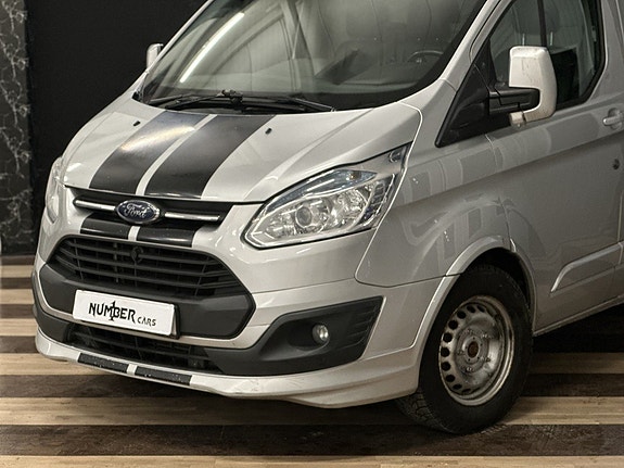 Ford Transit Custom 3 of 5