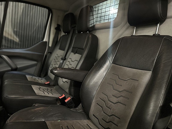 Ford Transit Custom 15 of 27