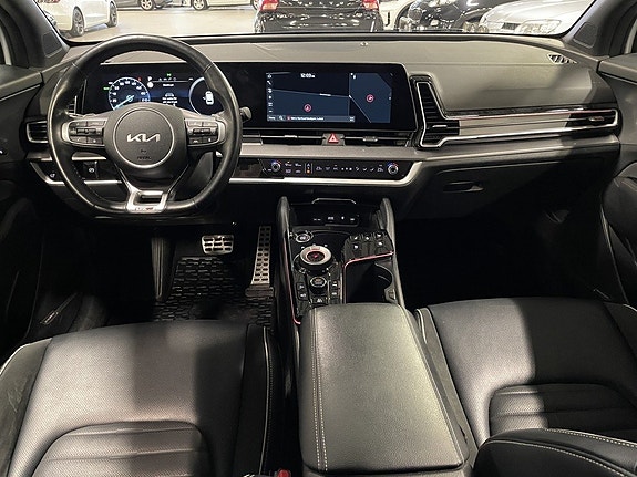Kia Sportage 10 of 16
