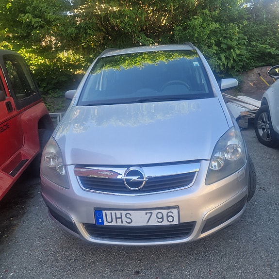 Opel Zafira 5 of 5
