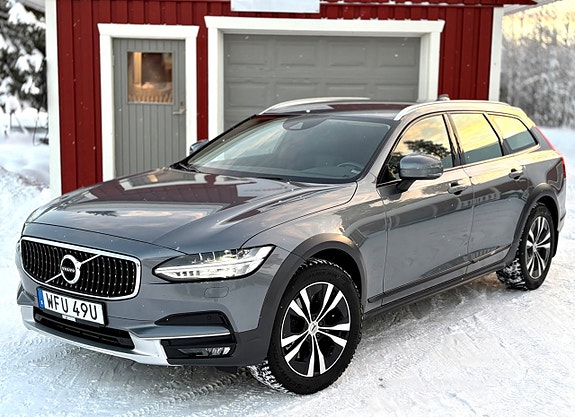 Volvo V90 Cross Country