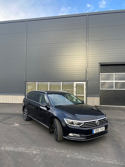Volkswagen Passat 3 of 5