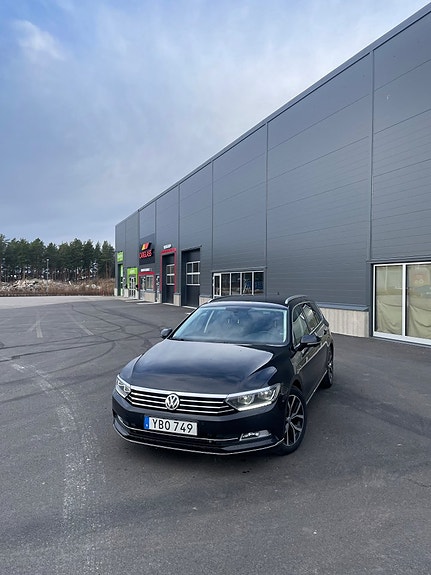 Volkswagen Passat 5 of 5