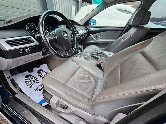 BMW 520 12 of 13
