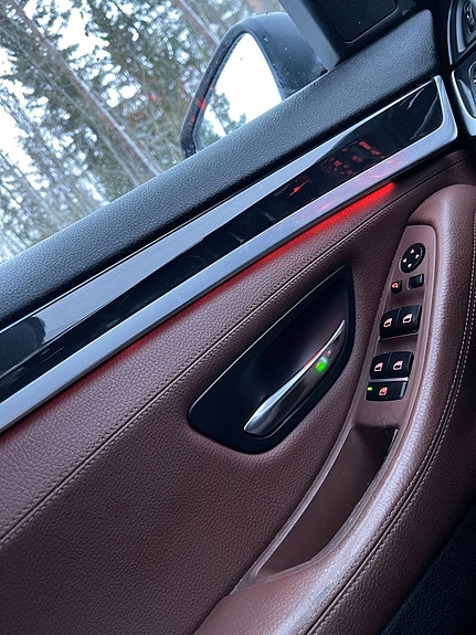 BMW 520 12 of 13