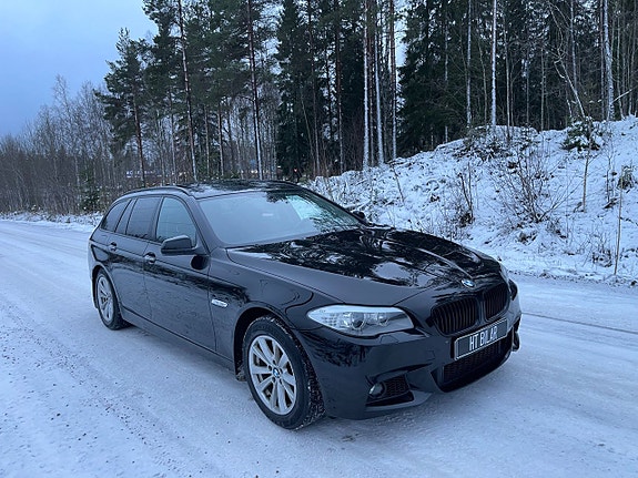 BMW 520 2 of 5