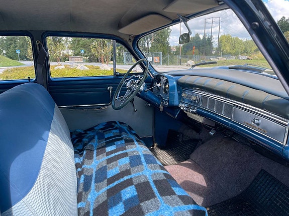Chrysler Windsor 9 of 10