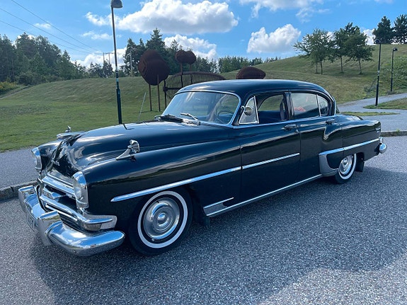 Chrysler Windsor 2 of 5