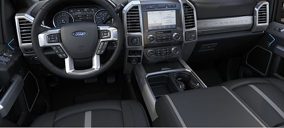 Ford F-450 3 of 5