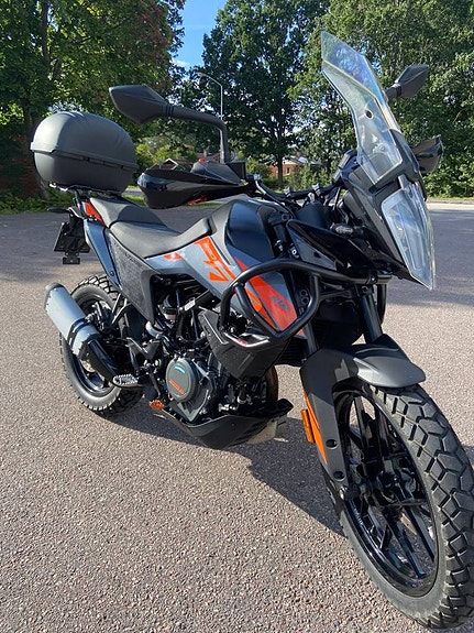 KTM Adventure 390 2 of 3