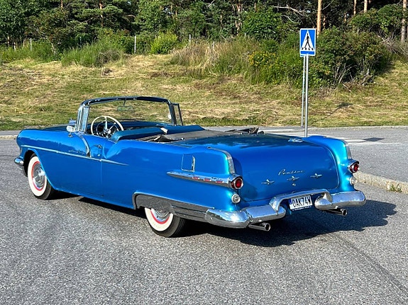 Pontiac Starchief 5 of 5