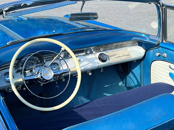 Pontiac Starchief 13 of 16