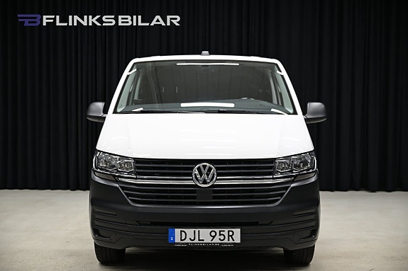 Volkswagen Transporter 8 of 30