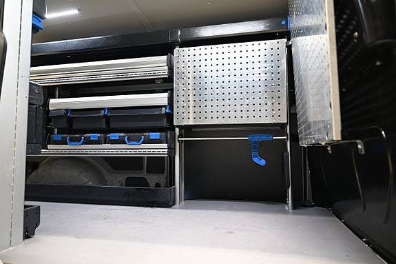 Volkswagen Transporter 25 of 30