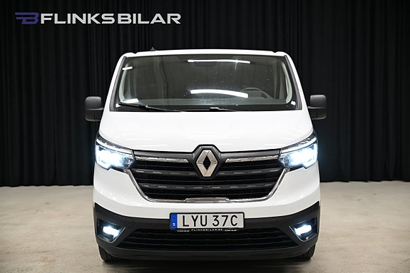 Renault Trafic 11 of 25